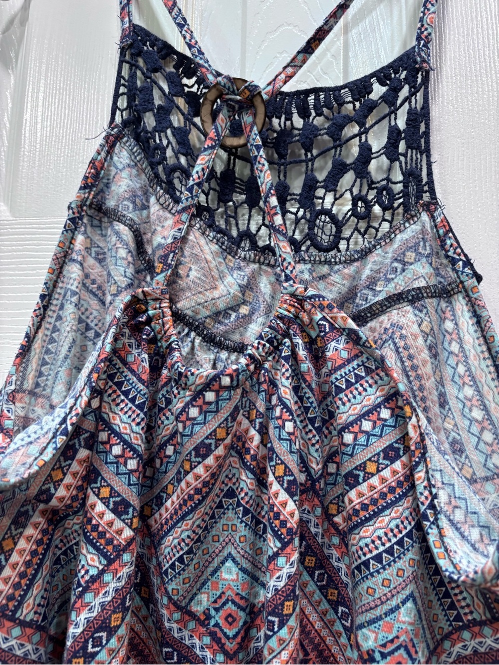 No Boundaries Geometric Print Crochet Tank Top,
. Size XL. - Picture 5 of 7